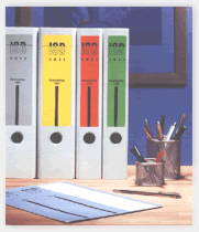 Ordneretiketten f&uuml;r die gute &Uuml;bersicht im Aktenregal