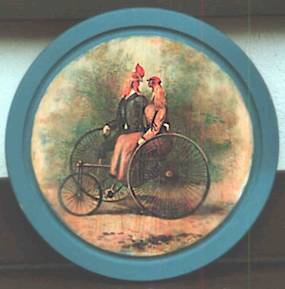 Versch&ouml;nerte Milchkannen 